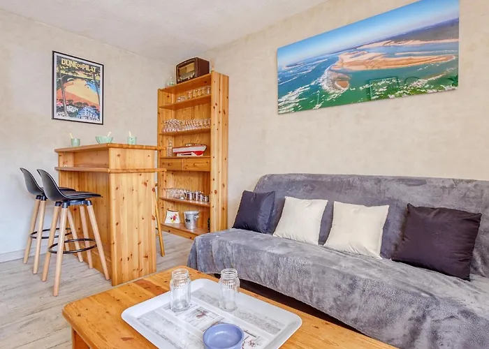 Spring By Interhome アルカション